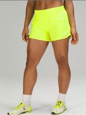Lululemon Hotty Hot high rise 4” shorts size 6